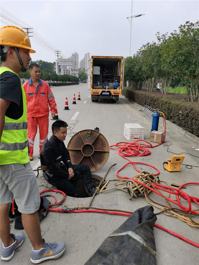 昆山翻衬法管道修复技术主要工序